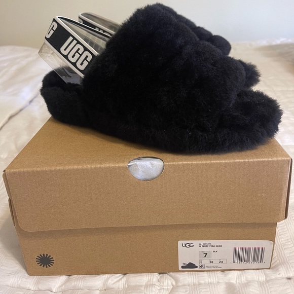 Ugg Fluff Yeah Slides - Picture 5 of 7